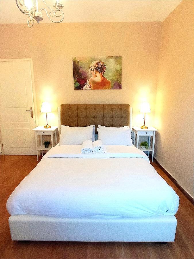 Odyseia Apts I At The Center Of The City & Old Town Chania  Exterior photo